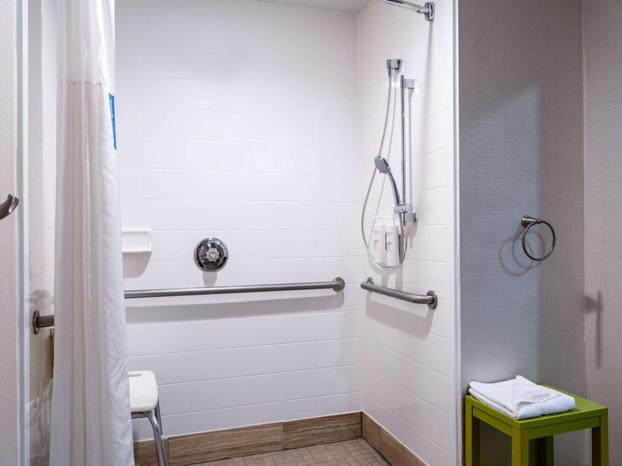 Hampton Inn Atlanta-Peachtree Corners/Norcross Zewnętrze zdjęcie