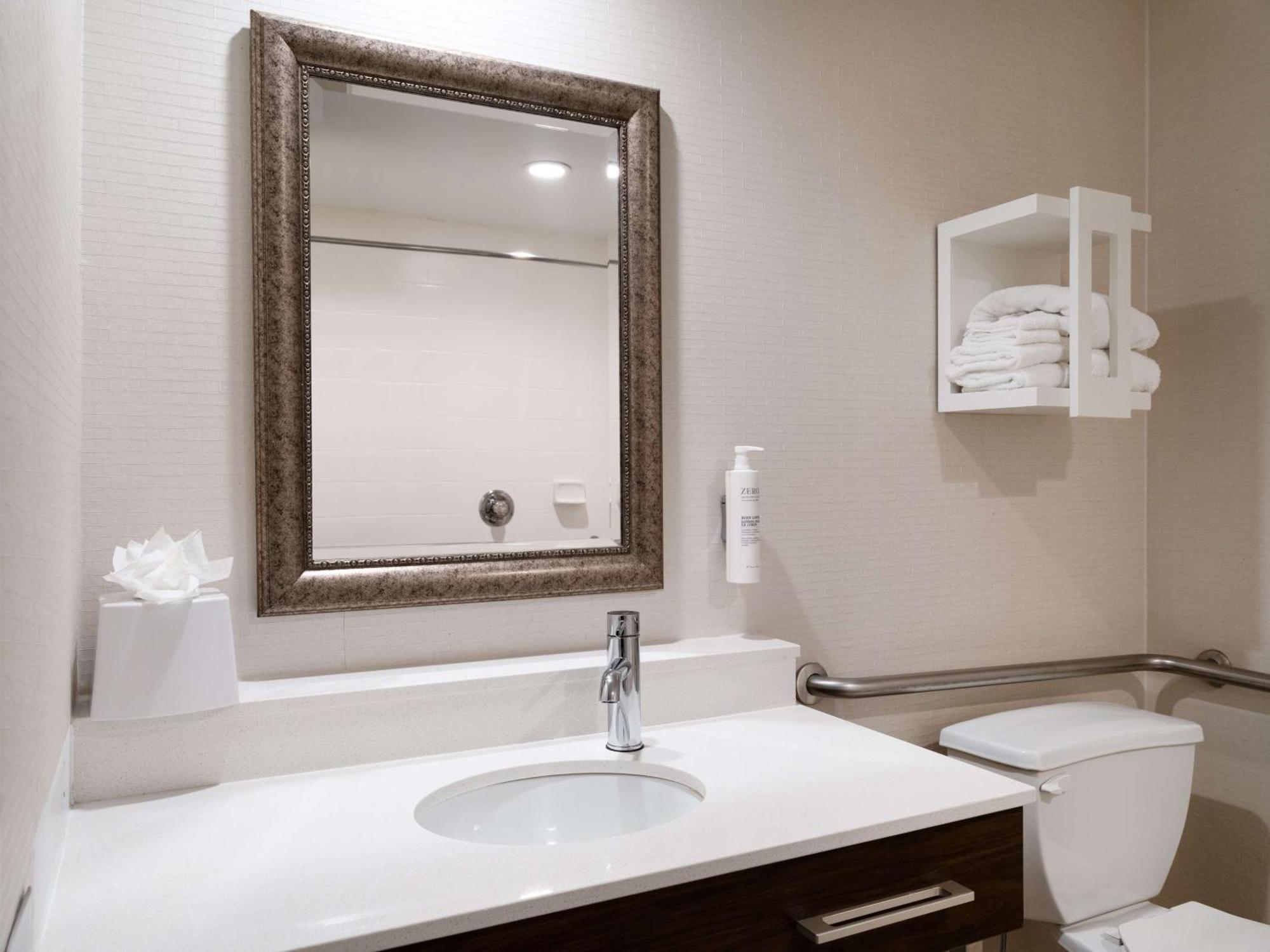 Hampton Inn Atlanta-Peachtree Corners/Norcross Zewnętrze zdjęcie